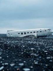 One Pregnancy, Two B